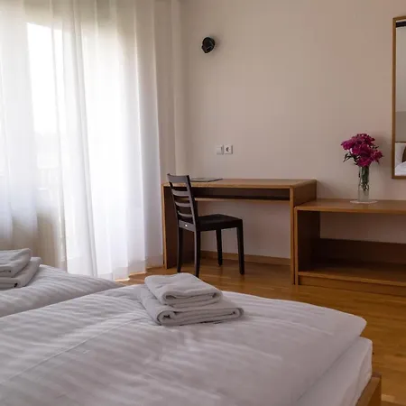 Hisa Na Vrtu Alloggio in famiglia Šenčur