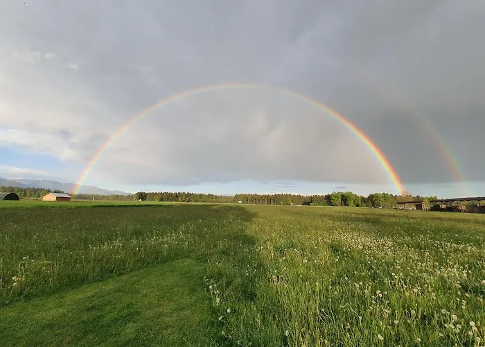 Δωμάτια σε οικογενειακή κατοικία Hisa Na Vrtu *