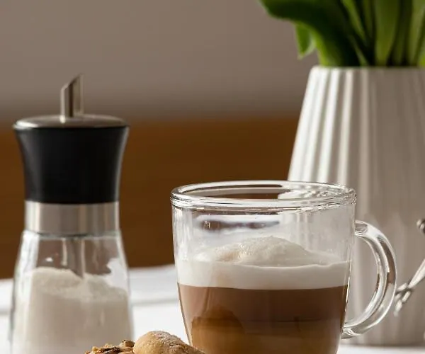 Δωμάτια σε οικογενειακή κατοικία Hisa Na Vrtu *